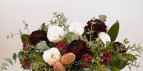 Holiday Floral Arrangement Workshop