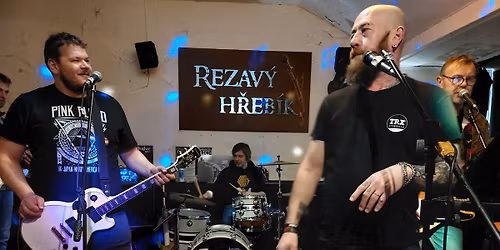 KRAHO\u0160 + Chickpeas 