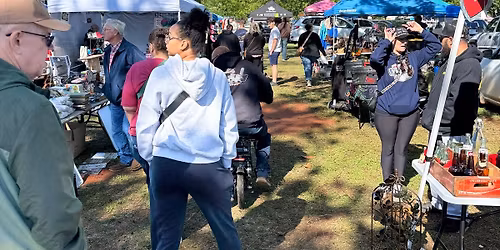 Spring Fling at the Flea 