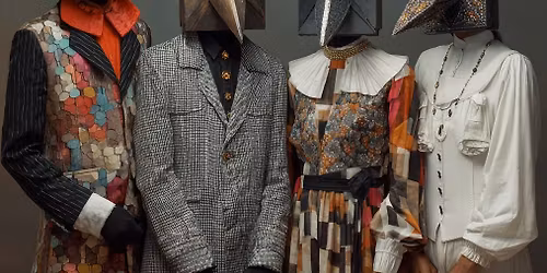 Le capharna\u00fcm enchant\u00e9 \/ The enchanted chaos