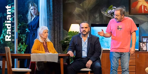 La Famille - Patrick Timsit, Fran\u00e7ois-Xavier Demaison, Claire Nadeau, Kate Moran et Jackie Berroyer