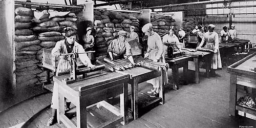 Women at War - the munition workers in WWI :talk