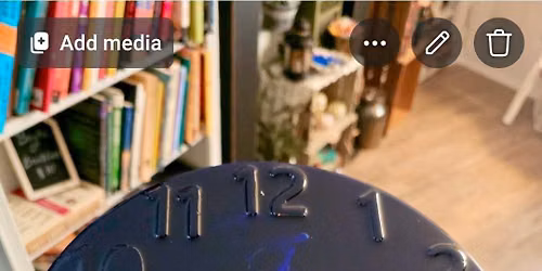 Ocean wave resin clock class