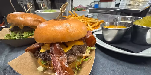 $5 Wagyu Smashburger Tuesdays @ Hops & Thyme