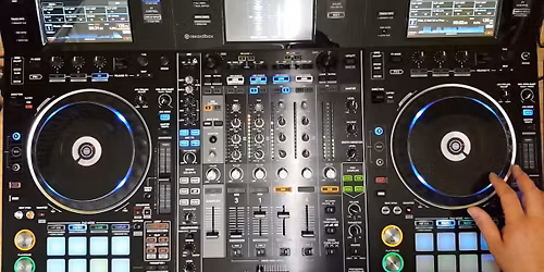 KIZZ DANIEL LIVE IN CONCERT 