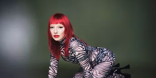 Sophie and the Giants, The Darklings, Maisi in London