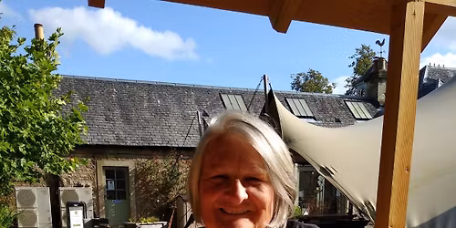 Maggie's memorial beach picnic 