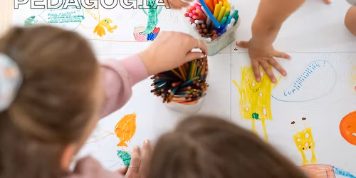 CSAL\u00c1DI D\u00c9LEL\u0150TT  EGY M\u00c1SIK GALAXIS VIR\u00c1GAI 