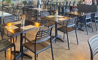 End of year lunch and dancing at Sen Legend Vietnamese