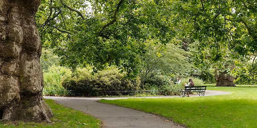 Walking Tour: Hidden Gardens of London