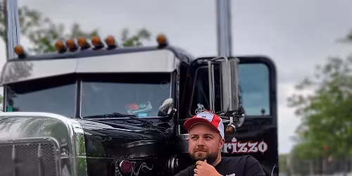 Gear Jammin\u2019 4 Joey Memorial Truck\/Super Car Show