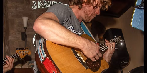 Jake from StarHeart Rallies the Rice Owls at the Chicory 