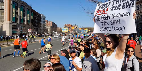 TNSR & WRRC Dallas Marathon Cheer Station