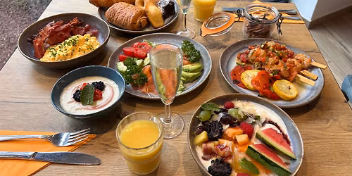 Brunch gourmand \u00e0 l'Orange Hotel