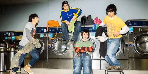 LAUNDRY DAY
