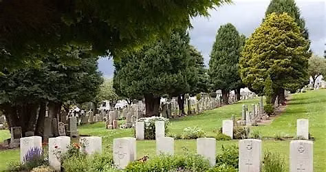 The Commonwealth War Graves Commission