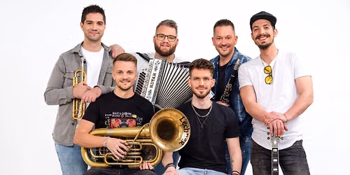 Gasilska veselica PGD Grahovo s Posko\u010dnimi muzikanti