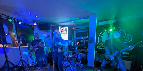 Gig - The Plough, Westcliff
