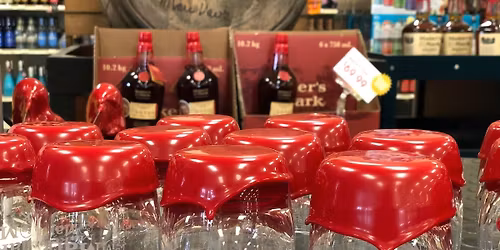 Maker's Mark Glass Dipping Event