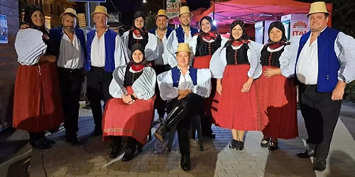 Zene és tánc, úgy mint Széken