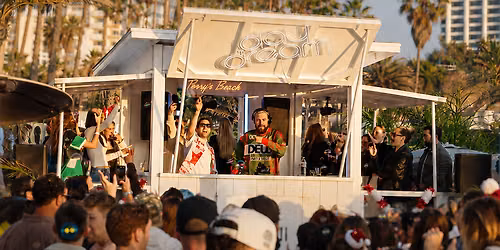 Perry\u2019s Beach Club \u2022 Santa Monica Beach Sat, Oct 24th