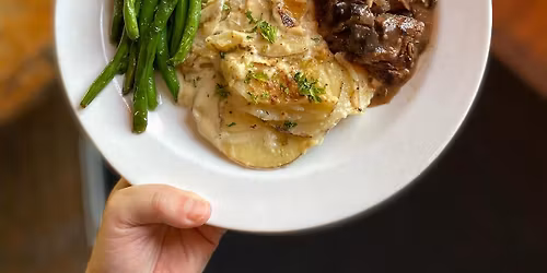 Live Music with Chris Scoggins