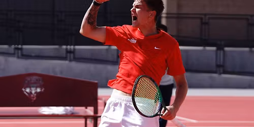 Parking UTSA Roadrunners at Wichita State Shockers Womens Basketball