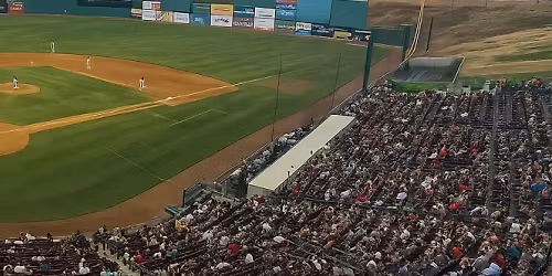 Lake Elsinore Storm at Fresno Grizzlies at Chukchansi Park