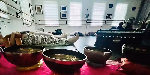 Tybee Island community Sound Bath