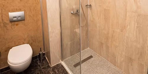 Parking Boris with Cloakroom