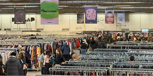 Vintage & Secondhand Kilo Sale Berlin 35.000+ Pieces - Berlin\u2019s Trash Show