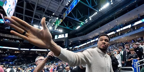Milwaukee Bucks at Brooklyn Nets at Barclays Center