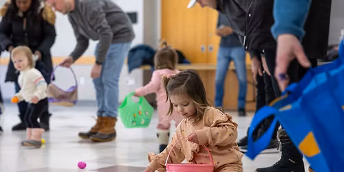 Mr. E. Bunny \/ Egg Hunts!