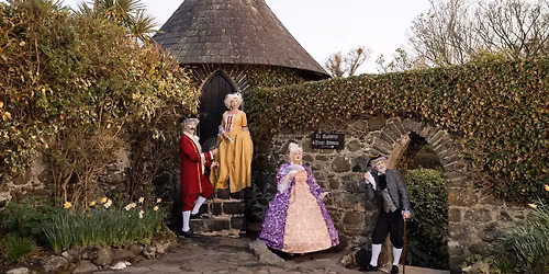 Haunted Halls: Murder Mystery