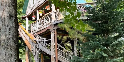 Treehouse Play Therapy Retreat