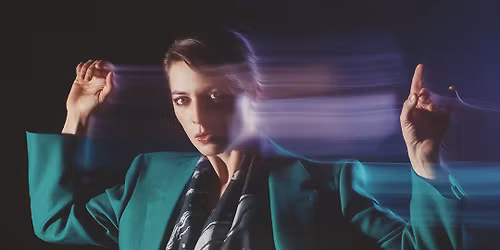 Flora Fishbach + Premi\u00e8re partie