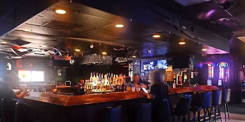 It's Trivia Night at Woodsies Hilltop (in Pensacola, FL)!