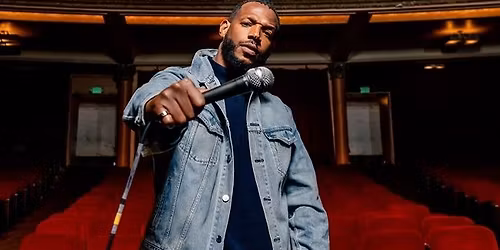 Marlon Wayans at the Laugh Out Loud Comedy Club