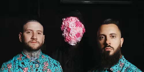 This Wild Life, Broadside in Port Melbourne