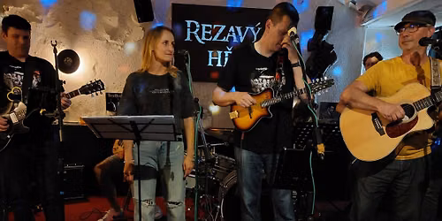 ACHA + RCV8 - jako ka\u017ed\u00fd rock
