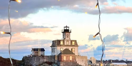 Coastal Queen's Holiday Wine Tasting Cruise from Bowen's Wharf, Newport