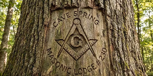 Melrose Lodge Table Lodge