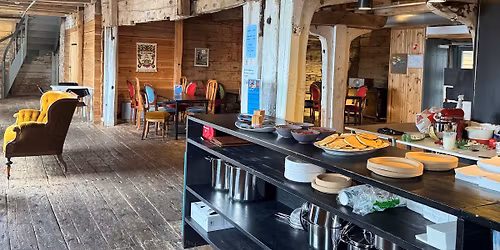 \u00c5pen d\u00f8r til HJEMOM - en kafe under utvikling