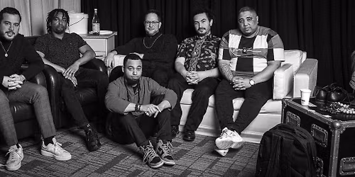 Yor\u00e0n Vroom Group of Friends in Paradiso