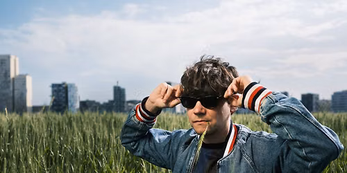 Der Nino aus Wien & G\u00e4ste: Allein und im Duett