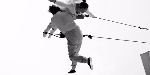 \ud83c\udfaa Artistes en plein air \u2013 Spectacle de cirque Les Amants du ciel \ud83c\udfaa