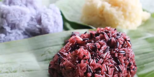 Dayton's Bluff Location: Hmong Cuisine