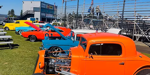 Les Schwab Tires Thursday Street Legal Cruise~In, Ladies Free