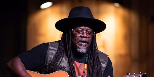 Luciano Live & Acoustic