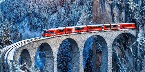Milan: Bernina Train Guided Tour - Daily
